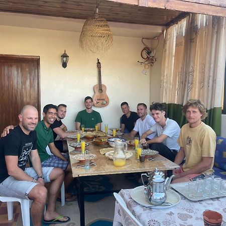 Berber Waves Surf House Hostel Tamraght Екстериор снимка