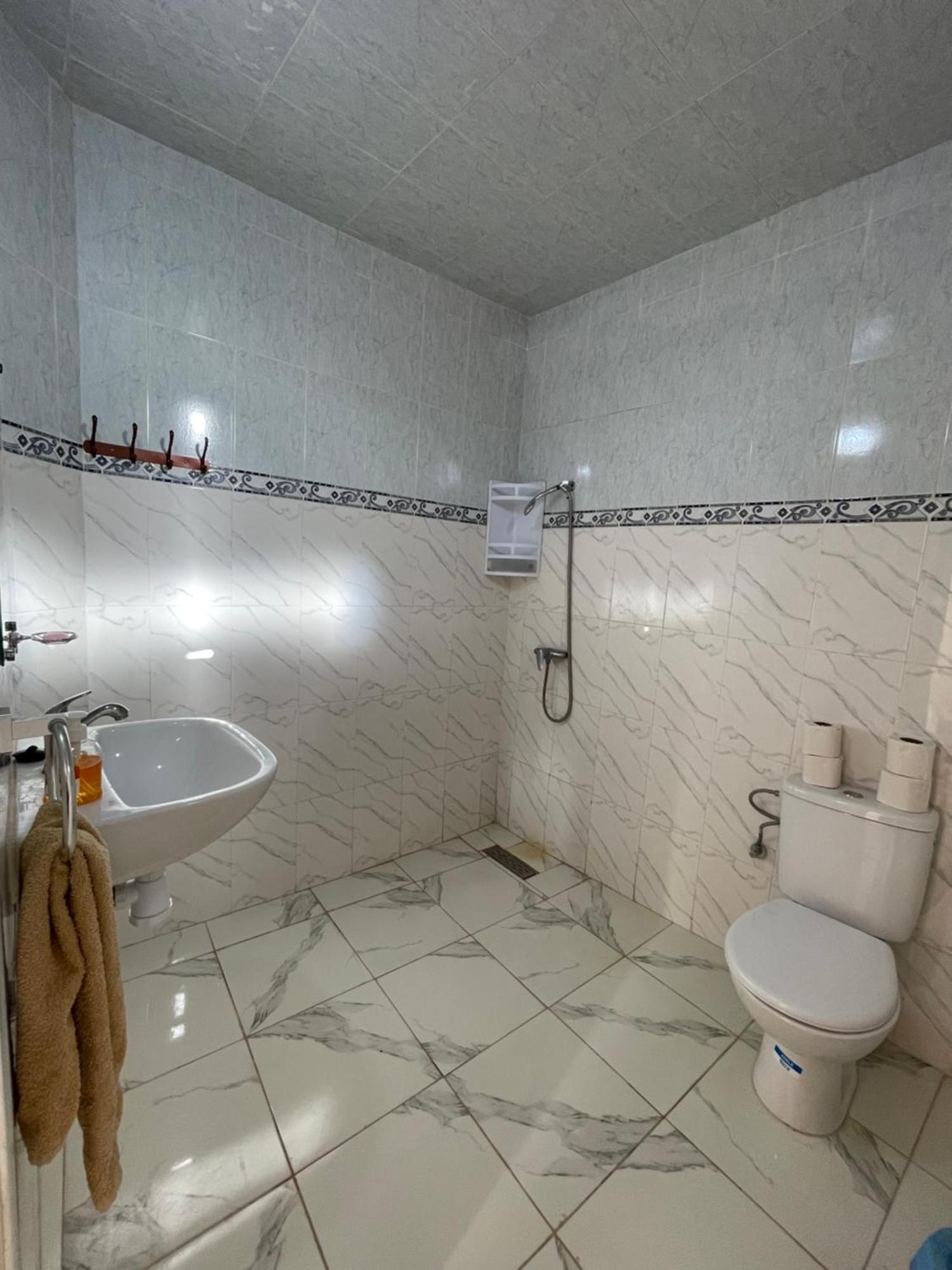 Berber Waves Surf House Hostel Tamraght Екстериор снимка