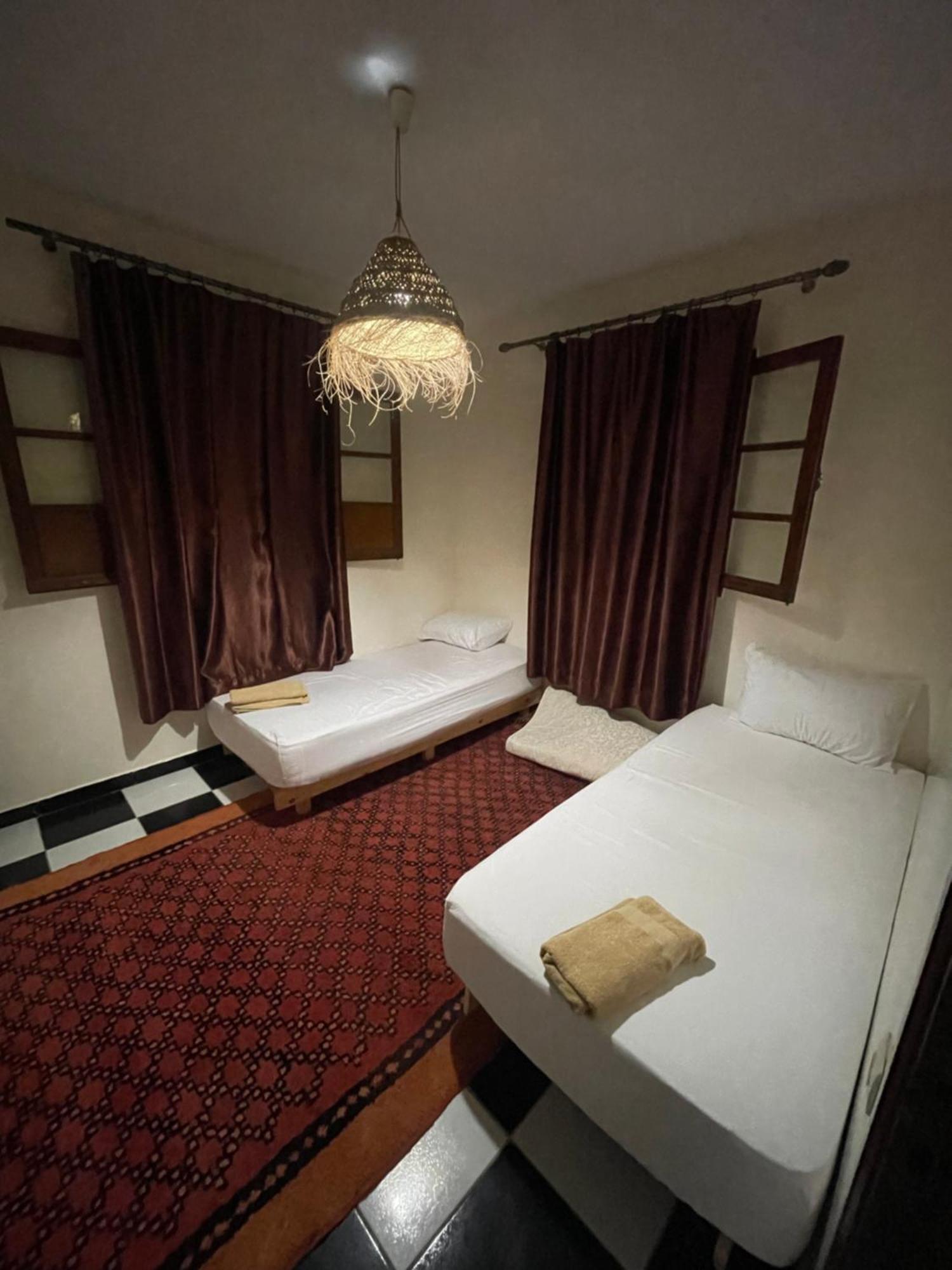 Berber Waves Surf House Hostel Tamraght Екстериор снимка