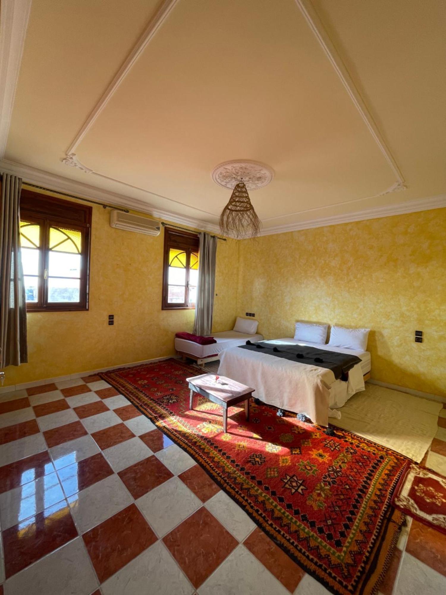 Berber Waves Surf House Hostel Tamraght Екстериор снимка