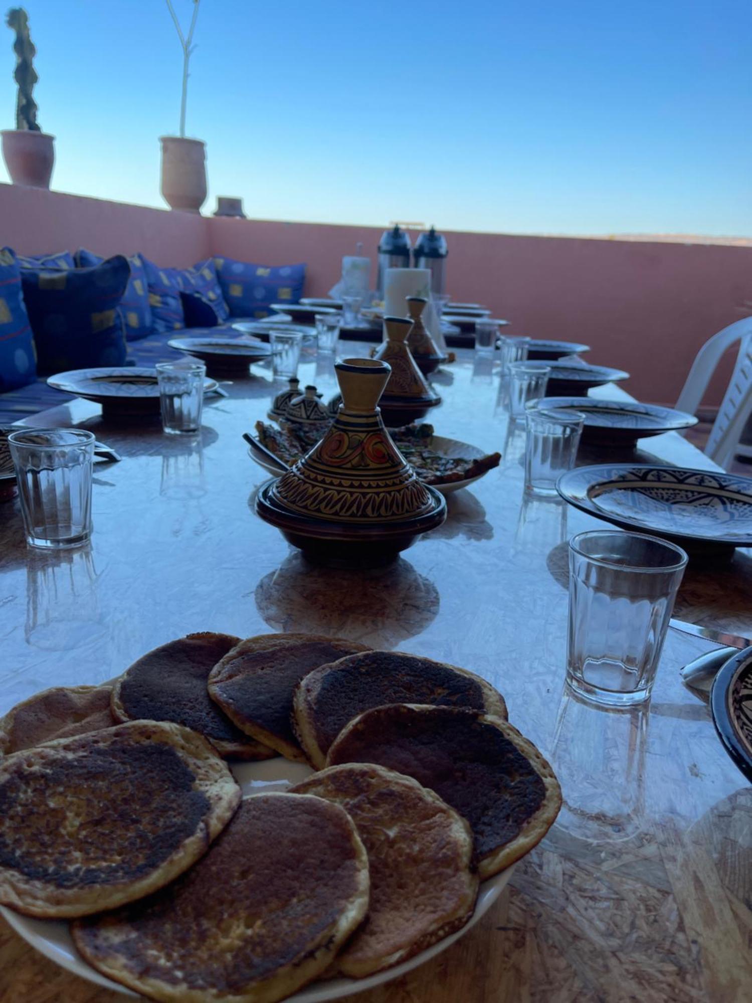 Berber Waves Surf House Hostel Tamraght Екстериор снимка