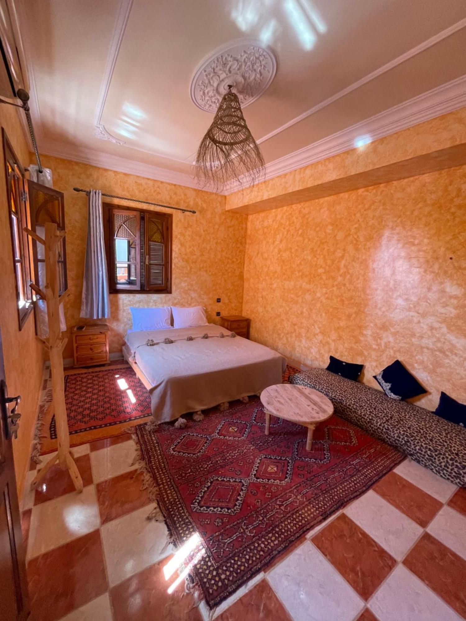 Berber Waves Surf House Hostel Tamraght Екстериор снимка