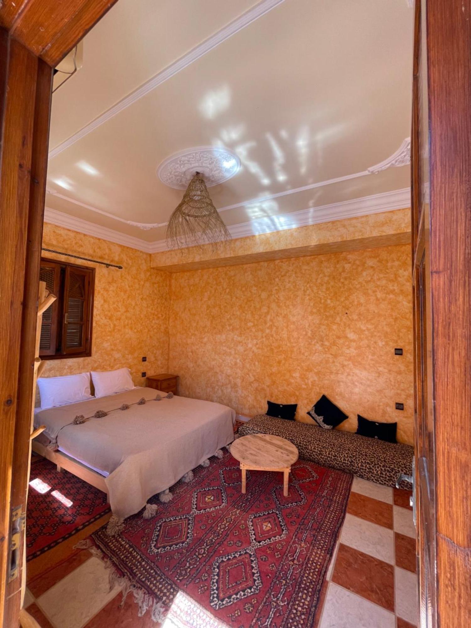 Berber Waves Surf House Hostel Tamraght Екстериор снимка