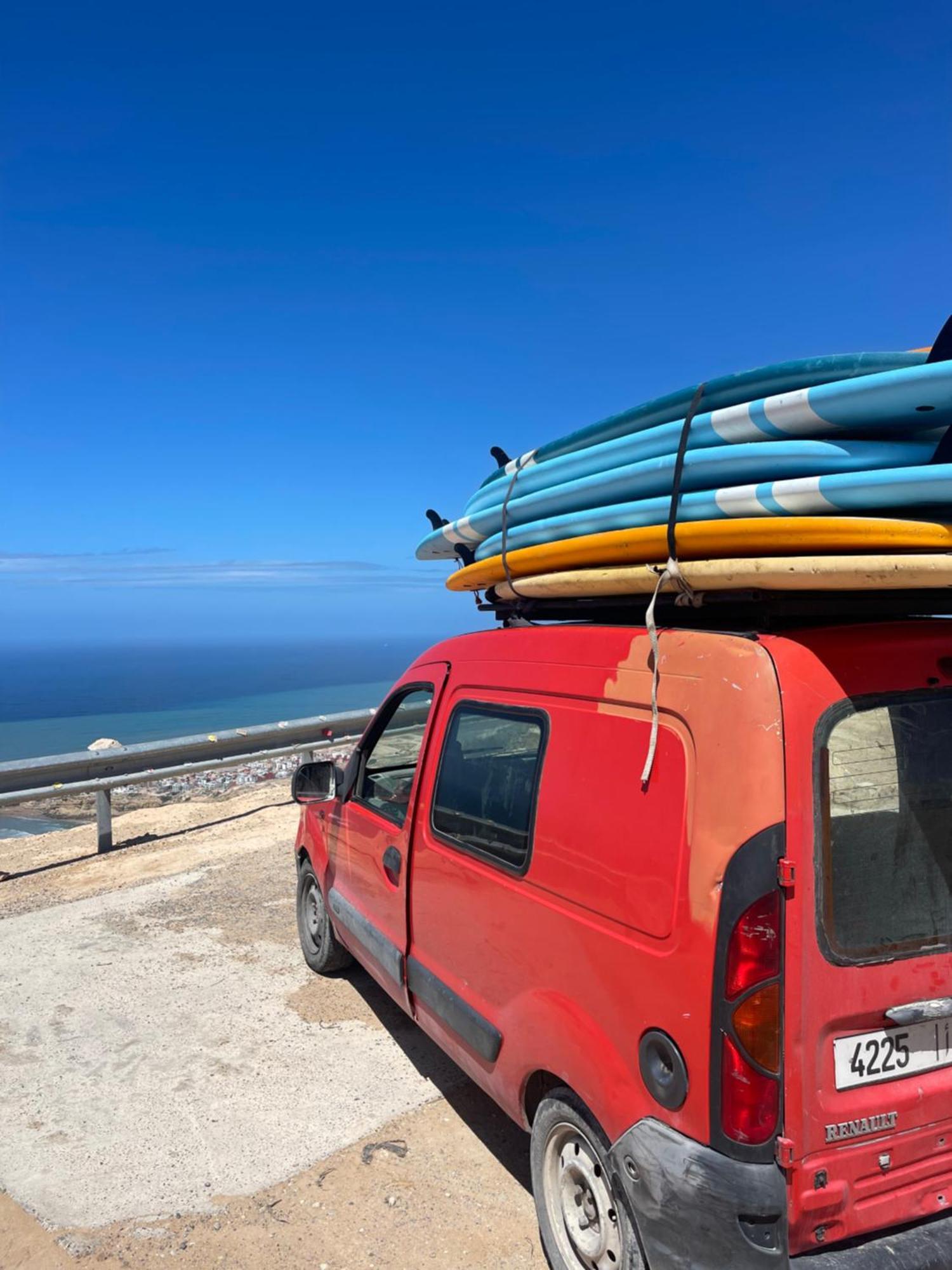 Berber Waves Surf House Hostel Tamraght Екстериор снимка