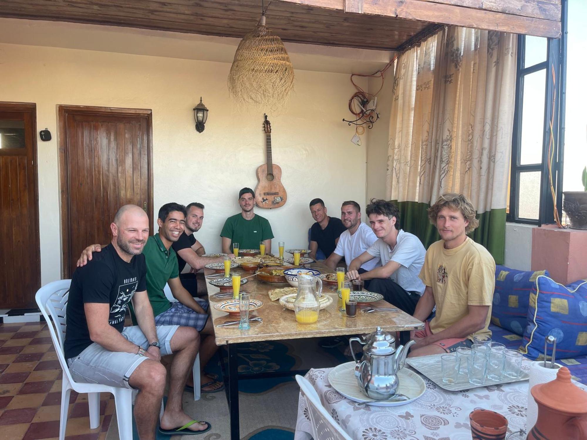 Berber Waves Surf House Hostel Tamraght Екстериор снимка